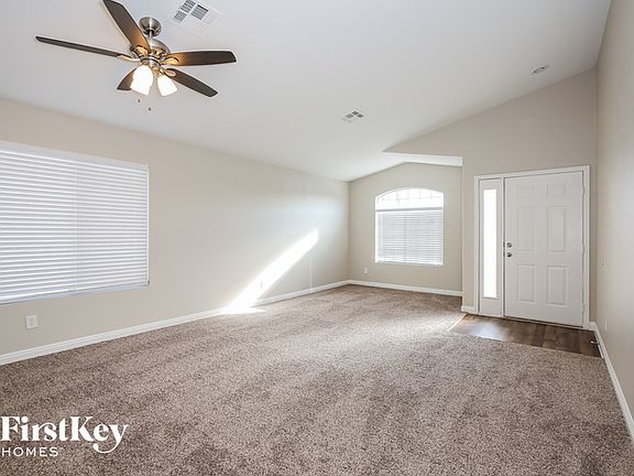 3rd image of 2418 Morocco Ave