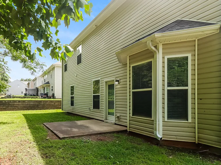 468 Darbys Run Ct — Photo 17