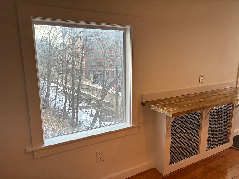 142 S Aurora St #5 — Photo 9