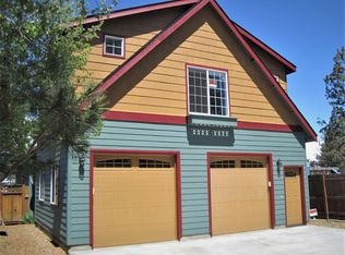 555 E Washington Ave #B, Sisters, OR 97759