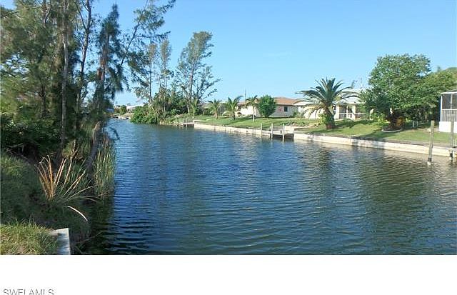 1st image of 4114 SW 17th Ave