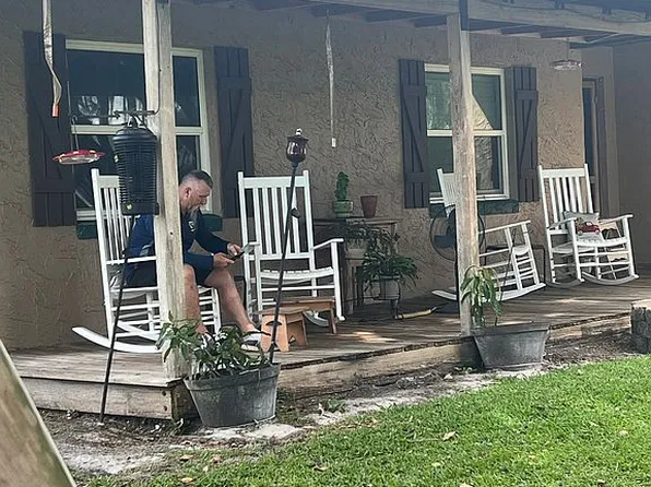 16340 Old Johnston Rd, Dade City, FL 33523