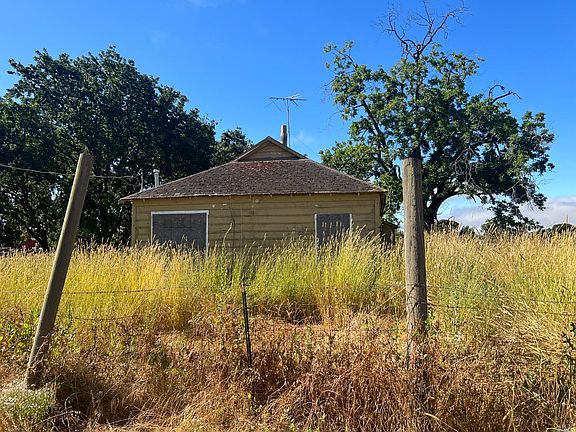 4th image of 306 Todd Road