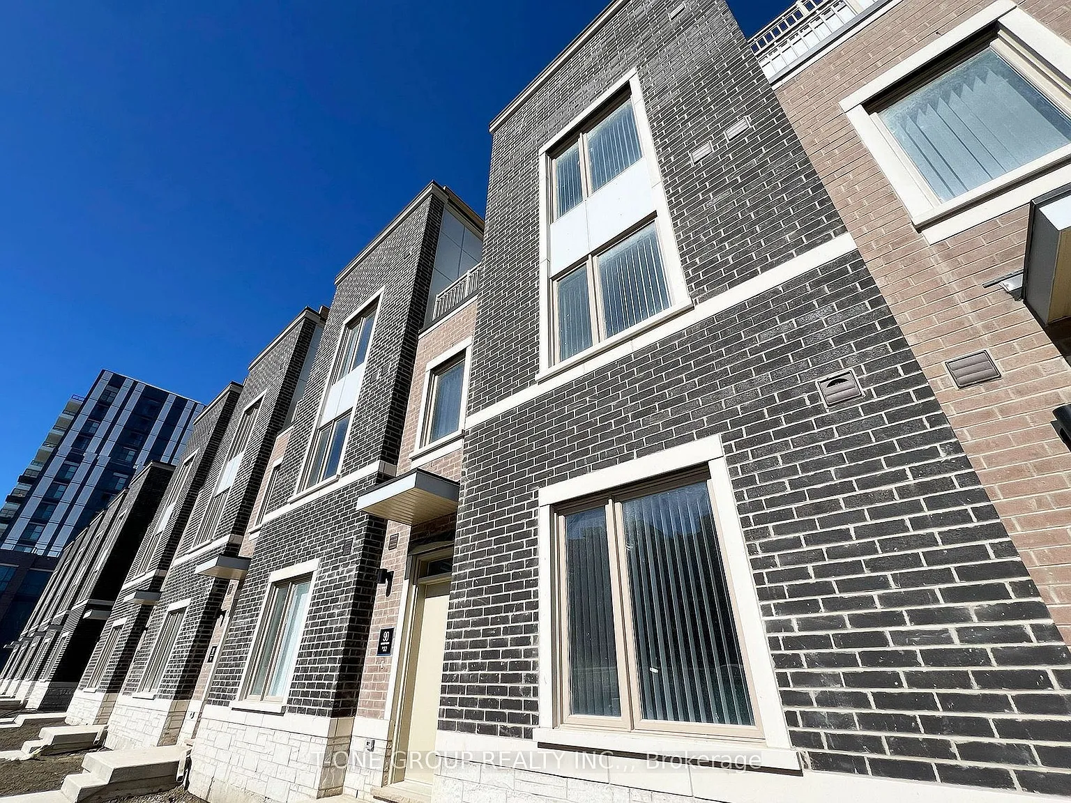 3 bed, $3,400 — Photo 1