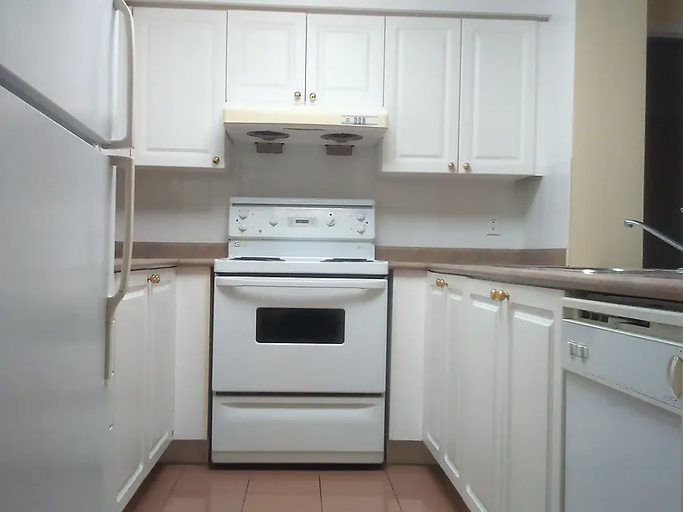 8 Hillcrest Ave — Photo 7