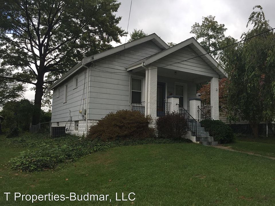 1st image of 2028 Emerson Ave