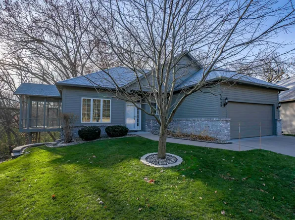 4648 Westwood Ln, Eagan, MN 55122