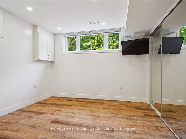 155 Hope St #LOWER — Photo 5