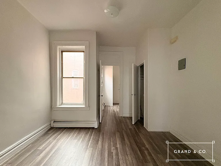 228 Hull St #1 — Photo 9