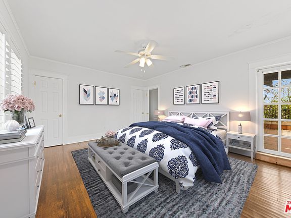 5th image of 3104 S Beverly Dr