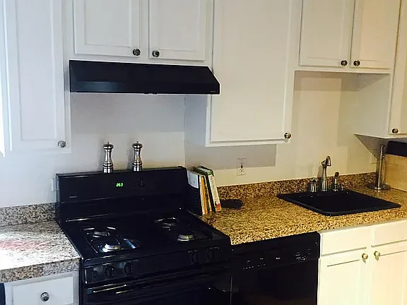 1362 N Marion St #1 — Photo 3