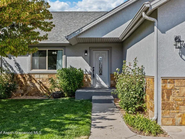 782 E 17th St, Rifle, CO 81650