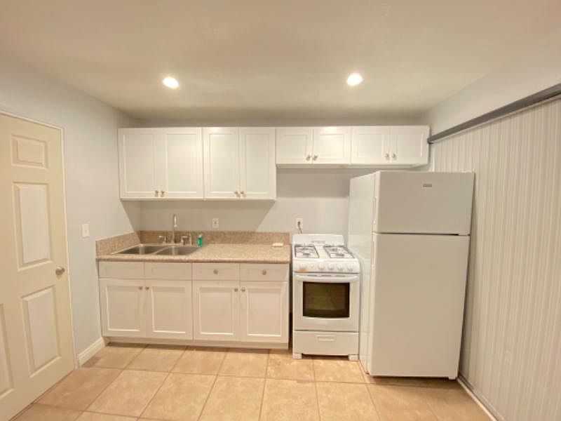 1st image of 7917 Milton Ave