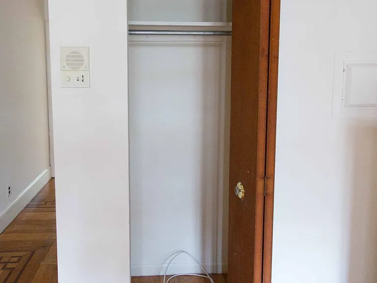 723 Spruce St #2F — Photo 8