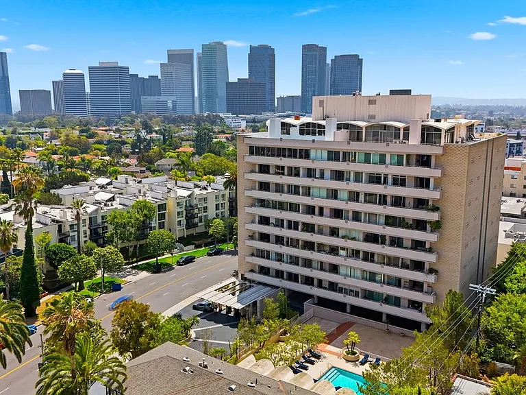 1333 S Beverly Glen Blvd #902 — Photo 19