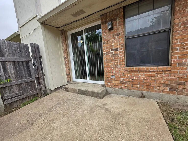 4724 Berridge Ln — Photo 20