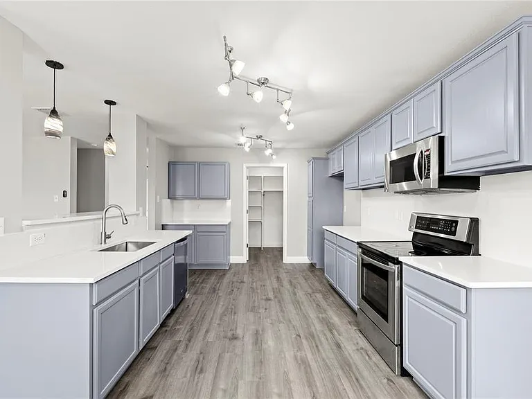 1701 Silverwood Ln — Photo 18