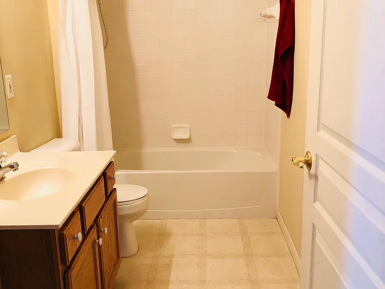 5667 Dockside Dr — Photo 25