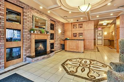 4th image of 3816 Waldo Ave APT 5C