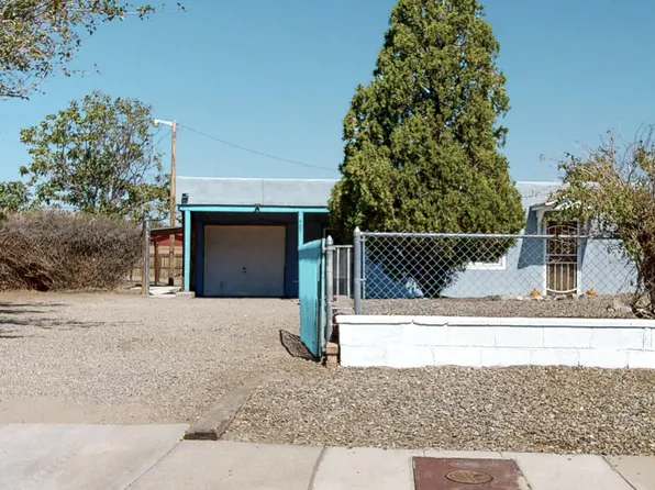 427 Headingly Ave NW, Albuquerque, NM 87107