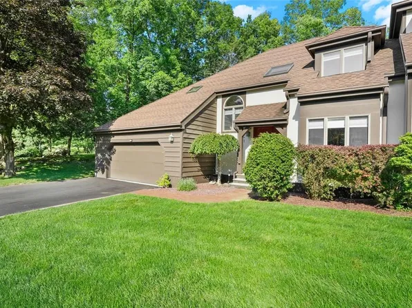 4 Cotswold Drive, North Salem, NY 10560