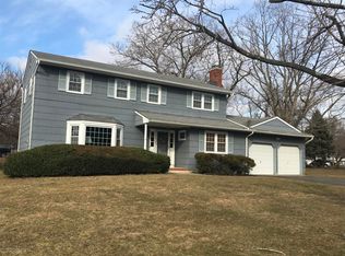 506 Oakview Dr, Toms River, NJ 08753