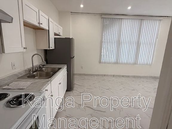 5th image of 804 Orange Ave APT B