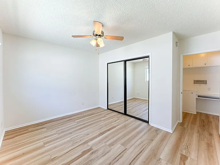 4051 Mclaughlin Ave — Photo 11