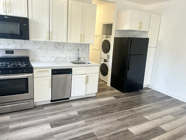 783 Kennedy Blvd — Photo 17