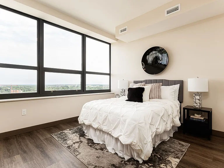 Liberty Tower Residences — Photo 50