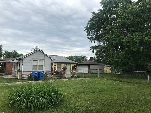 2nd image of 5960 N Evangeline St