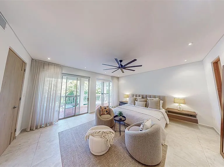 The Fairways Drive The Fairways Drive — Photo 16