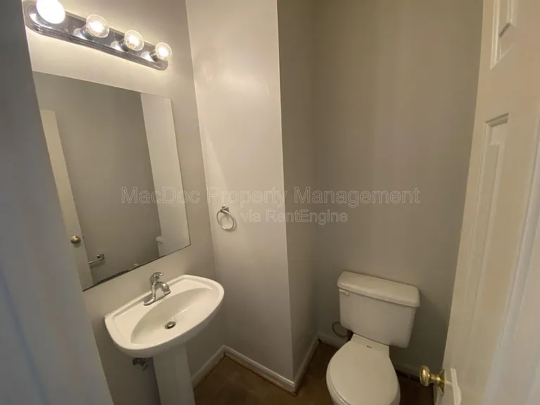 10910 Coreys Way — Photo 9