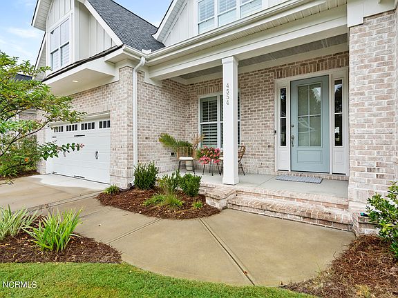 2nd image of 4554 Auriana Way