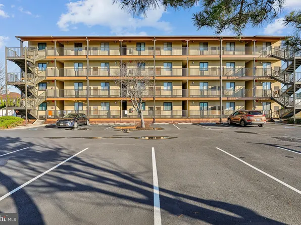 203 33rd St Unit 104, Ocean City, MD 21842