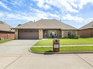 2617 Kadlan Dr, El Reno, OK 73036