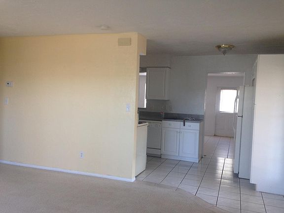 5th image of 3961 Northside Cir