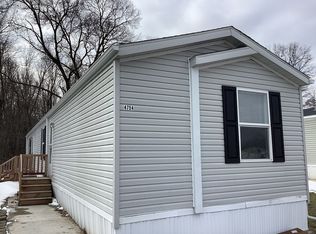4754 Circle Inn Dr #74, Shelbyville, MI