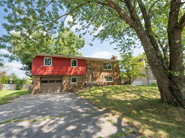3511 S Wellington Dr, Bloomington, IN 47401