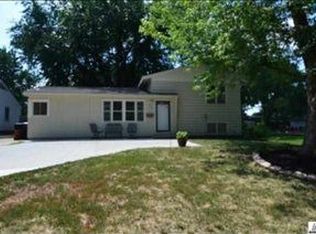 1825 SW Sims Ave, Topeka, KS 66604