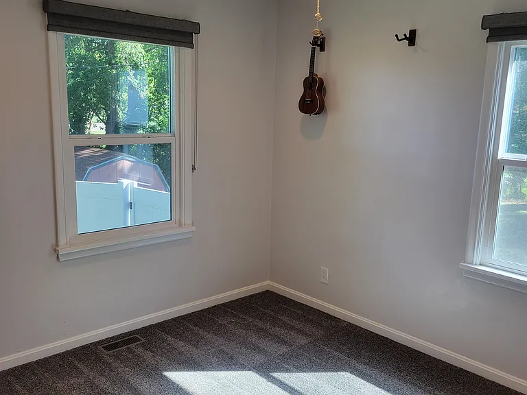 4108 S Madison Ave — Photo 7