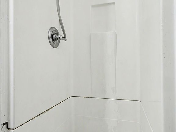 3rd image of 207 N Santa Fe Ave #3