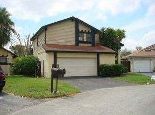 4826 SW 147th Pl, Miami, FL 33185