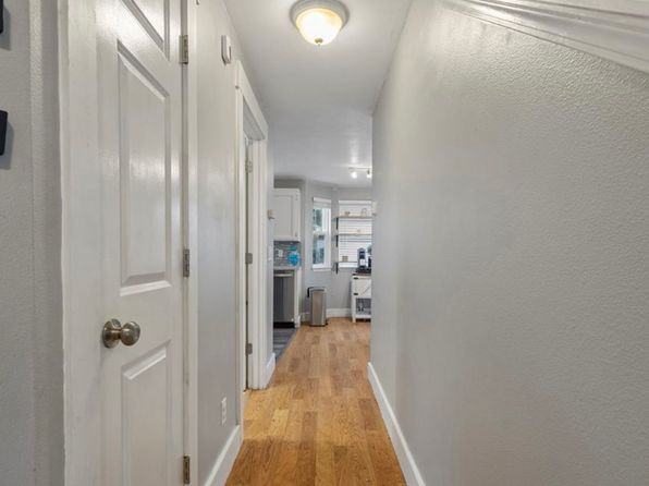 25 Kinkaid Dr