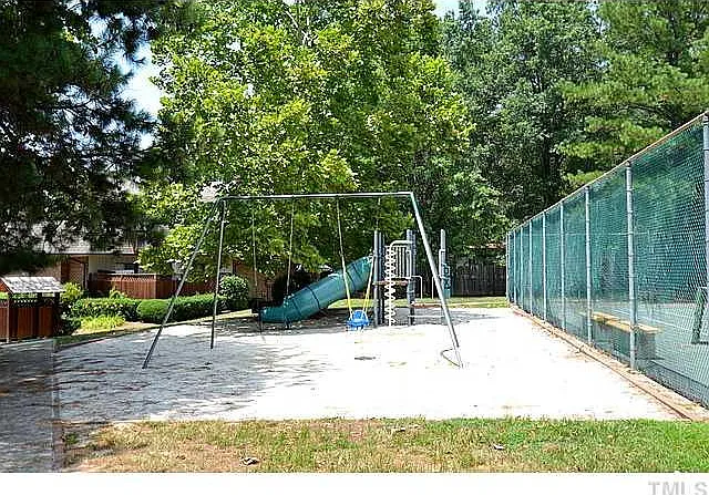 366 Summerwalk Cir — Photo 27