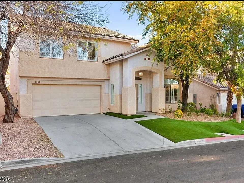 8528 Sierra Cima Ln