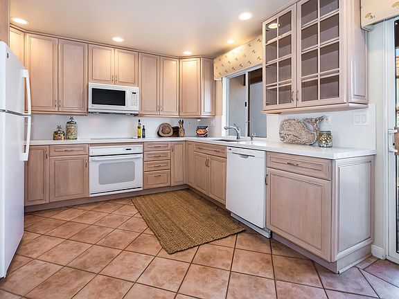 5th image of 643 Costa Del Mar Dr Unit C