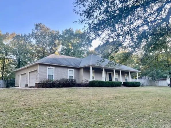 5200 Pear Orchard Dr, Little Rock, AR 72206