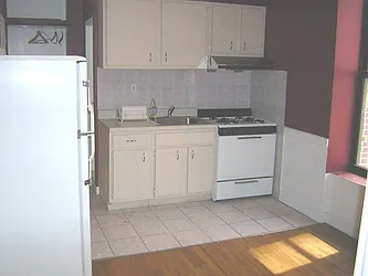 Rented by AWC Real Estate