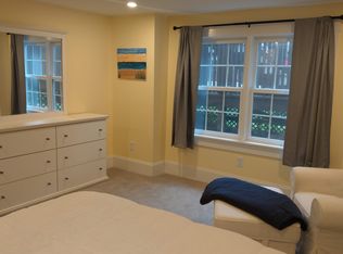 209 S Main St, Cohasset, MA 02025